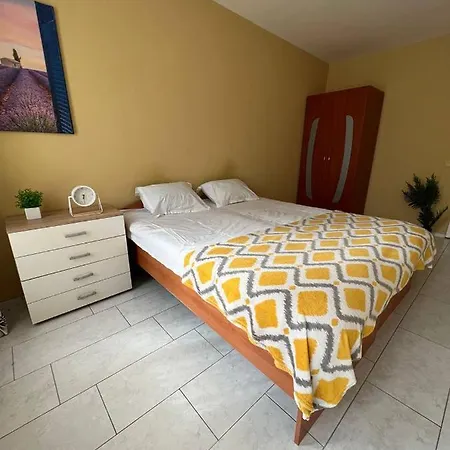 Dkapartments Amrita Daire *