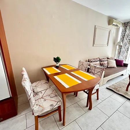 Dkapartments Amrita Апартамент *